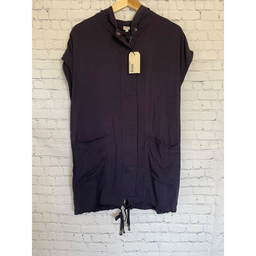 NWT UNIQ Navy Blue Hooded Sleeveless utility lightweight vest dress Size Medium